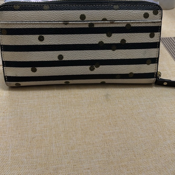 Kate Spade Black and White Striped Wallet - Picture 2 of 12